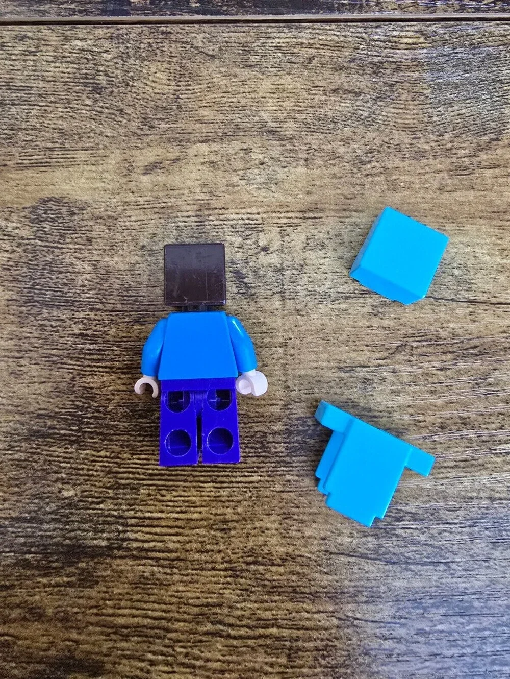LEGO Minecraft Minifigure Steve (Genuine)